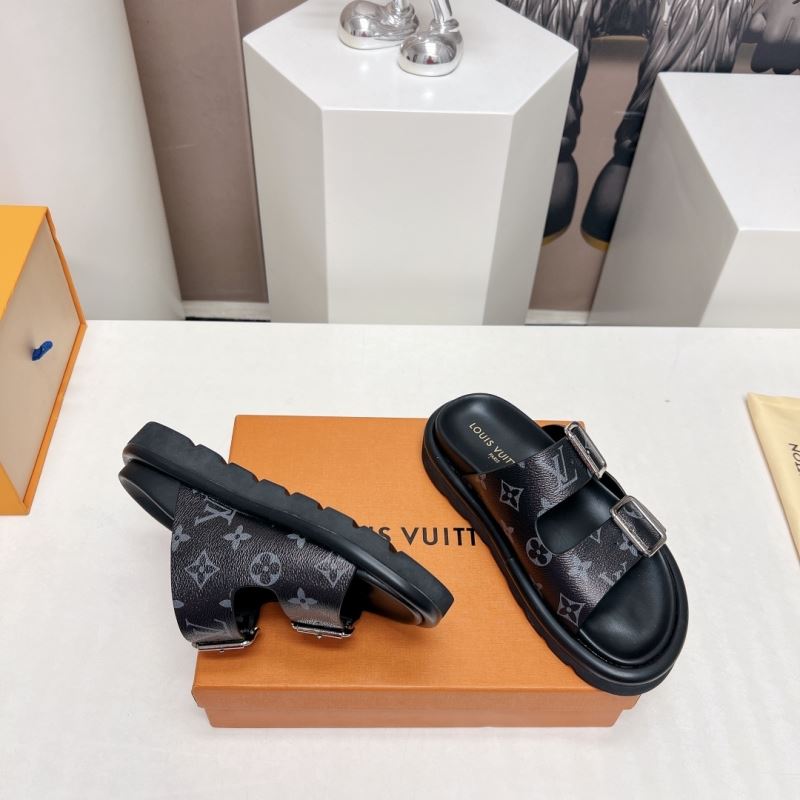 Louis Vuitton Slippers